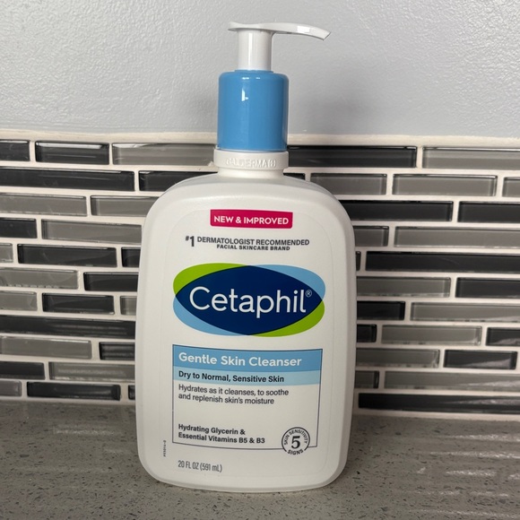 Cetaphil Other - NEW! Cetaphil Gentle Skin Cleanser - for Dry to Normal Sensitive Skin 20 oz